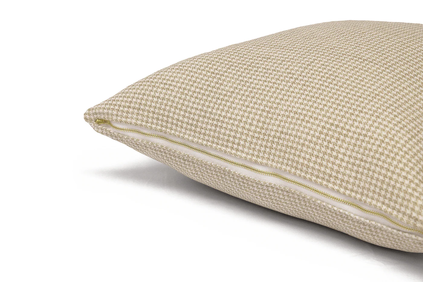 Oat Houndstooth Cushion Cover
