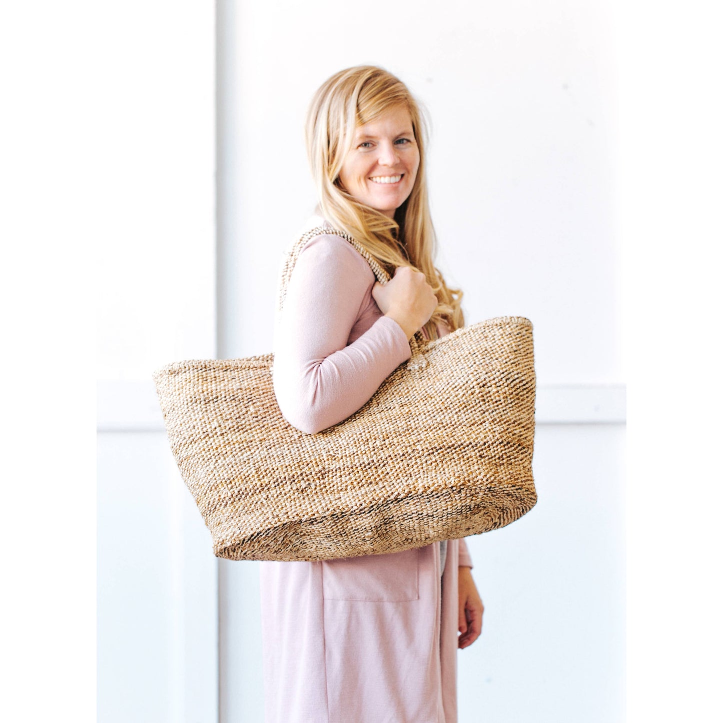 XL Sisal Tote: Banana Leaf