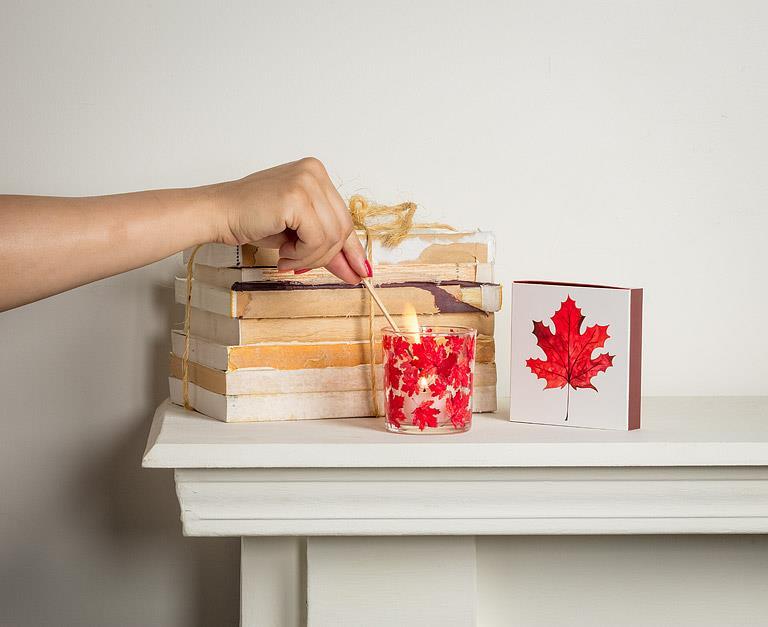 Maple Leaves Square Matches