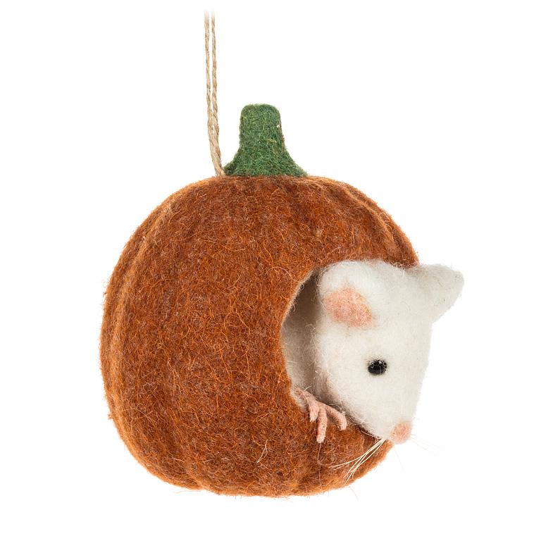 Mouse in small pumpkin 4"
