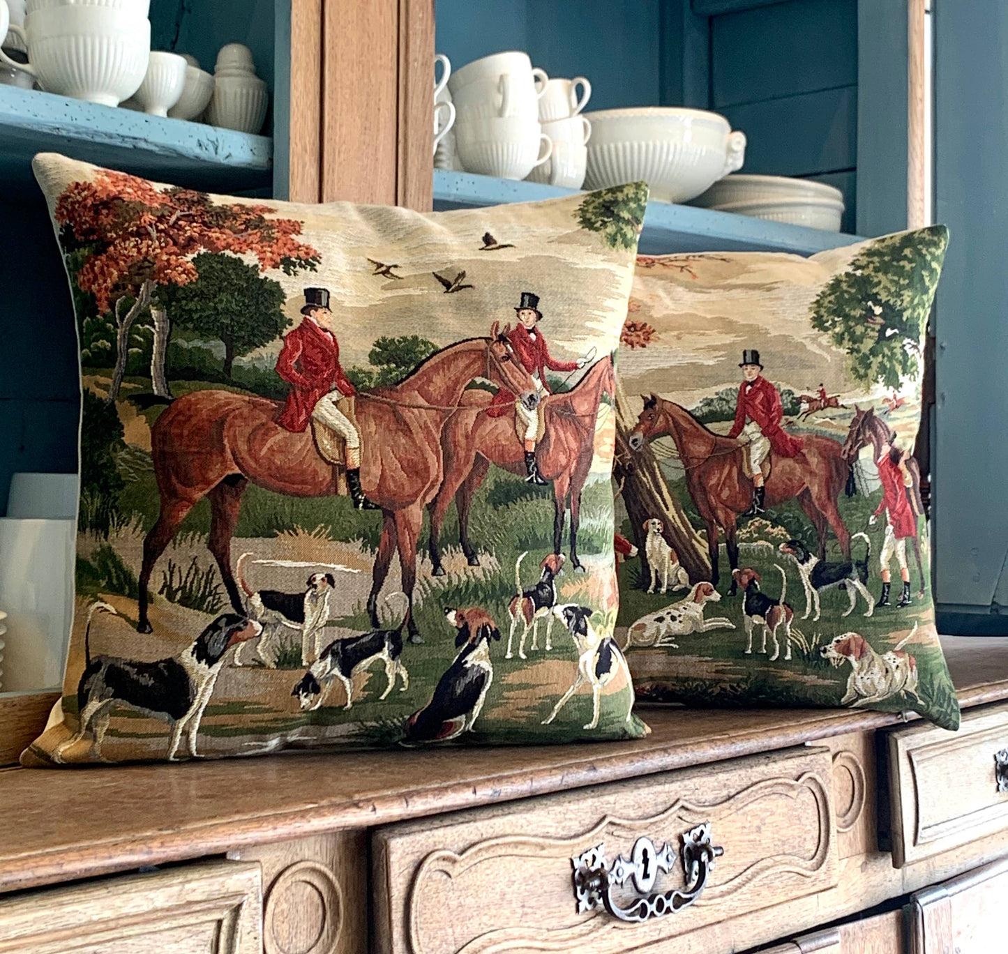 Foxhunt R Cushion Cover 18"