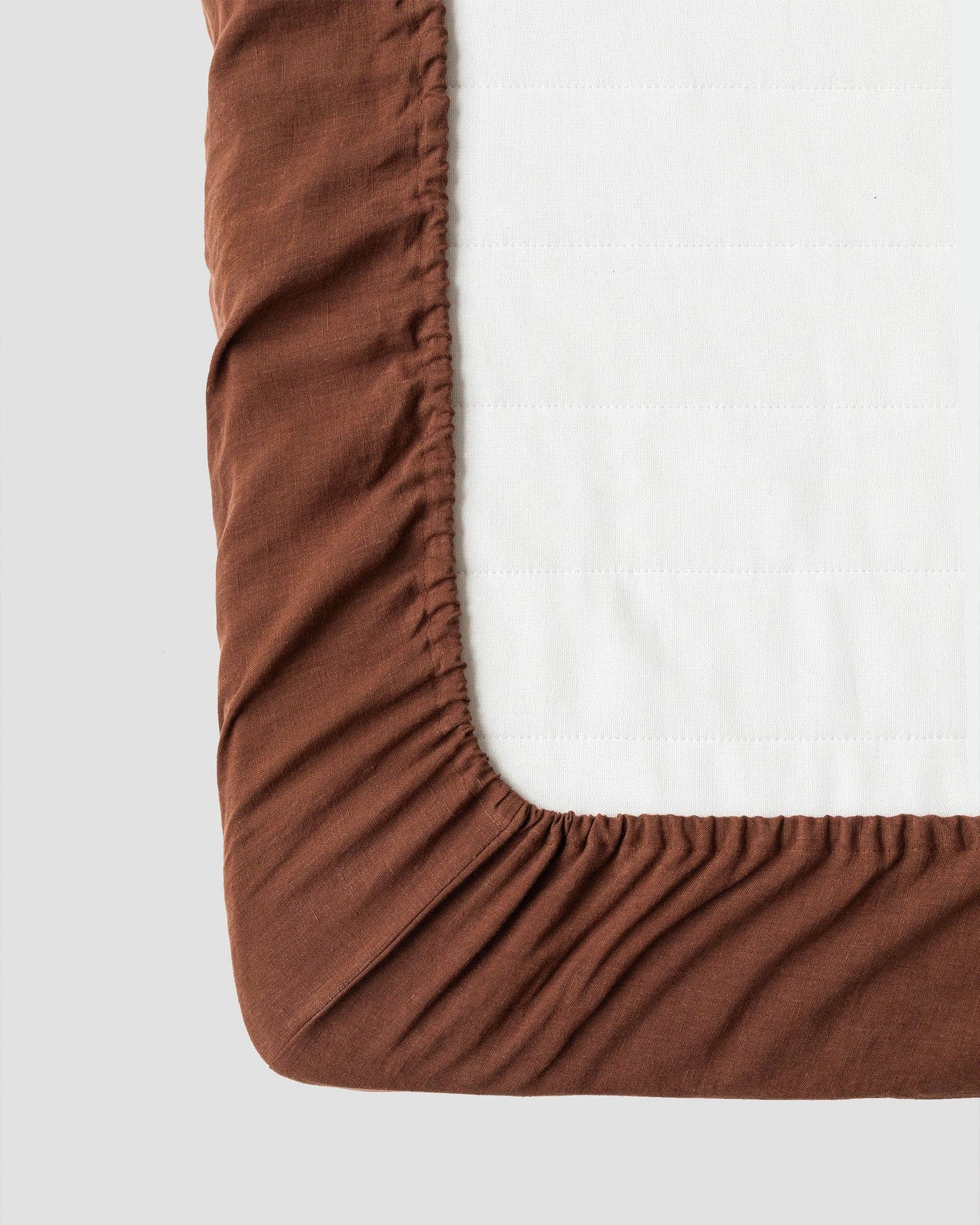 Chocolate linen fitted sheet King