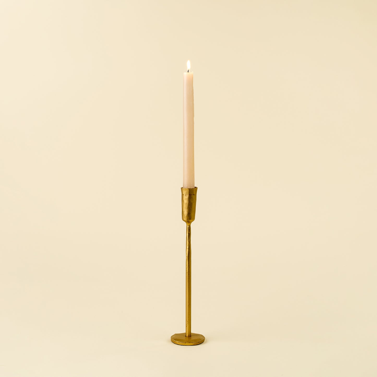 Luna Forged Candlestick Med Gold