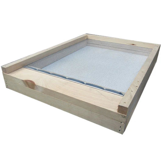 Screened Bottom Board (back drawer)