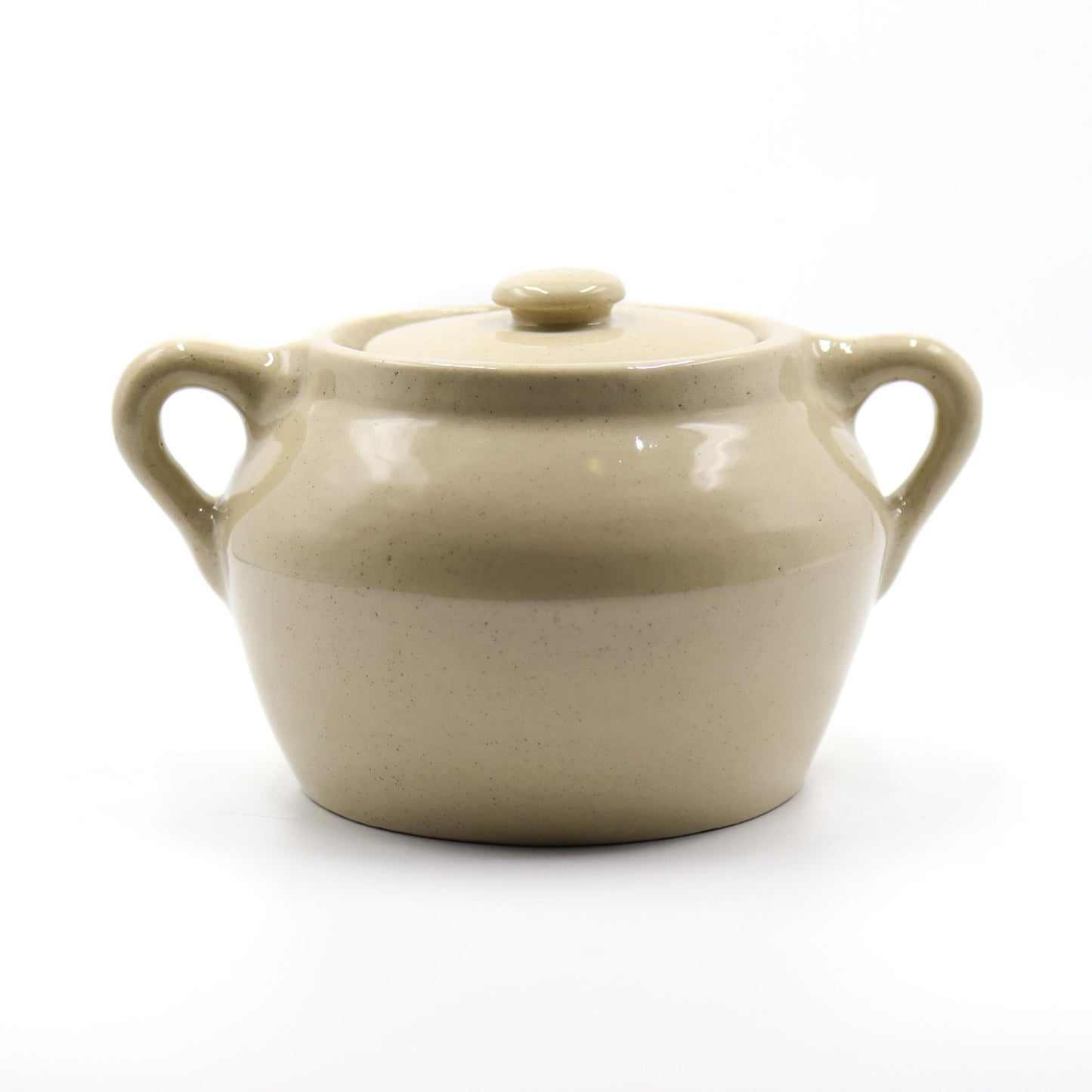 Medalta bean pot w/lid