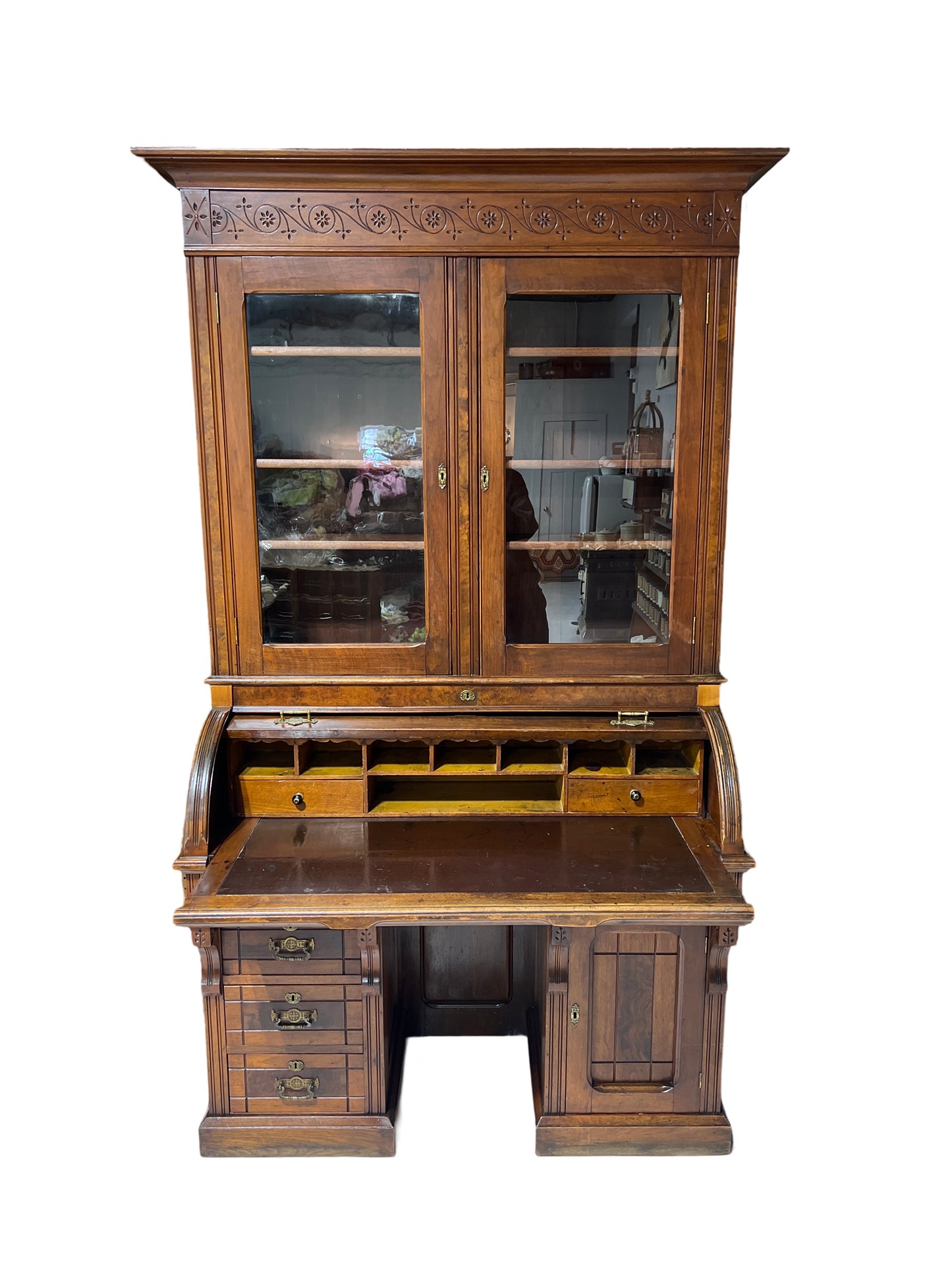 Antique Roll Top Desk w/Chair