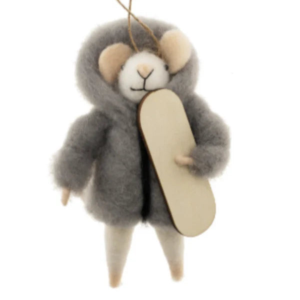 Snowboarding Silas Mouse