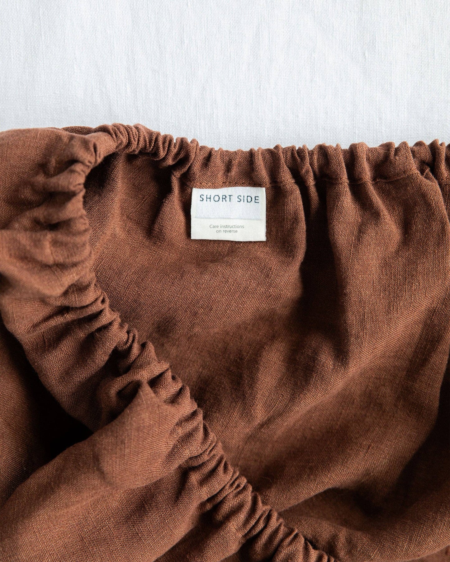 Chocolate linen fitted sheet King