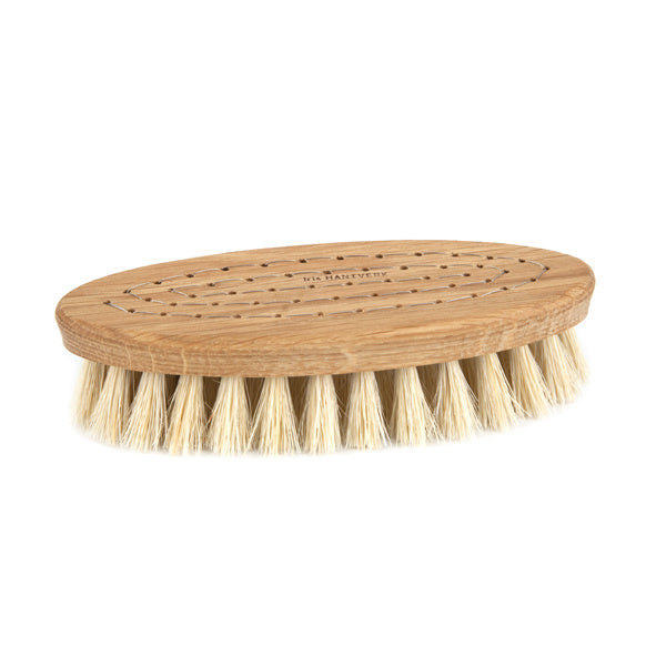 Bath brush no handle. Oiled oak. Horse. Tampico.