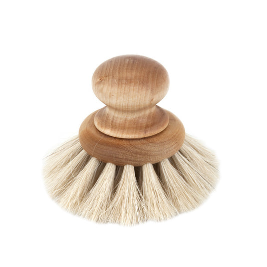 Dishbrush. Round. Oiled maple. Horsehair.