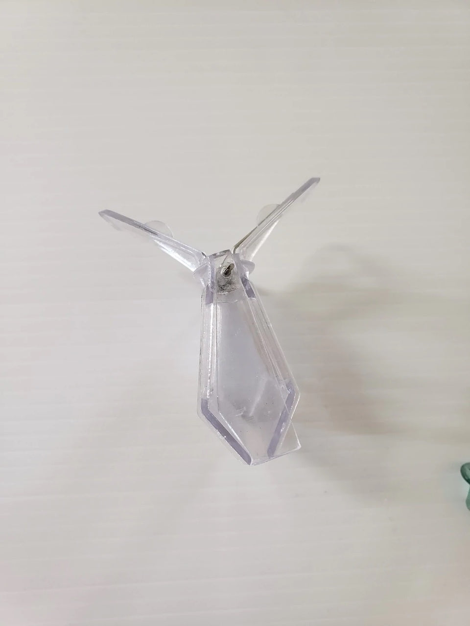 Plastic queen catcher