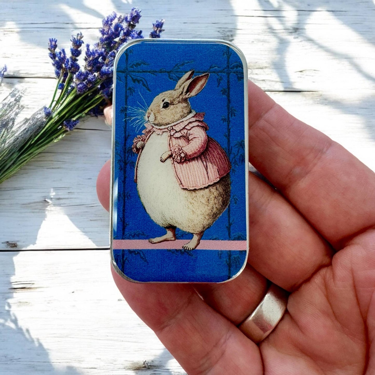 Lady Bunbury Bunny Notions Tin