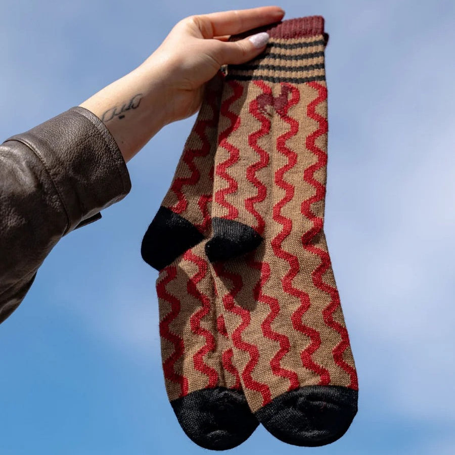 Heartline Squiggle Alpaca Socks