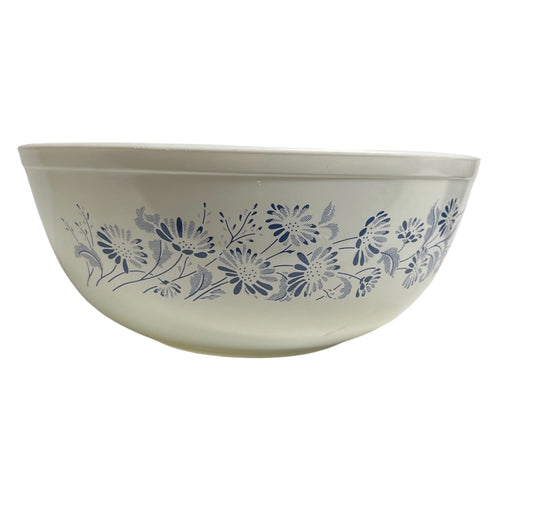 Vintage Pyrex 404 Colonial Mist