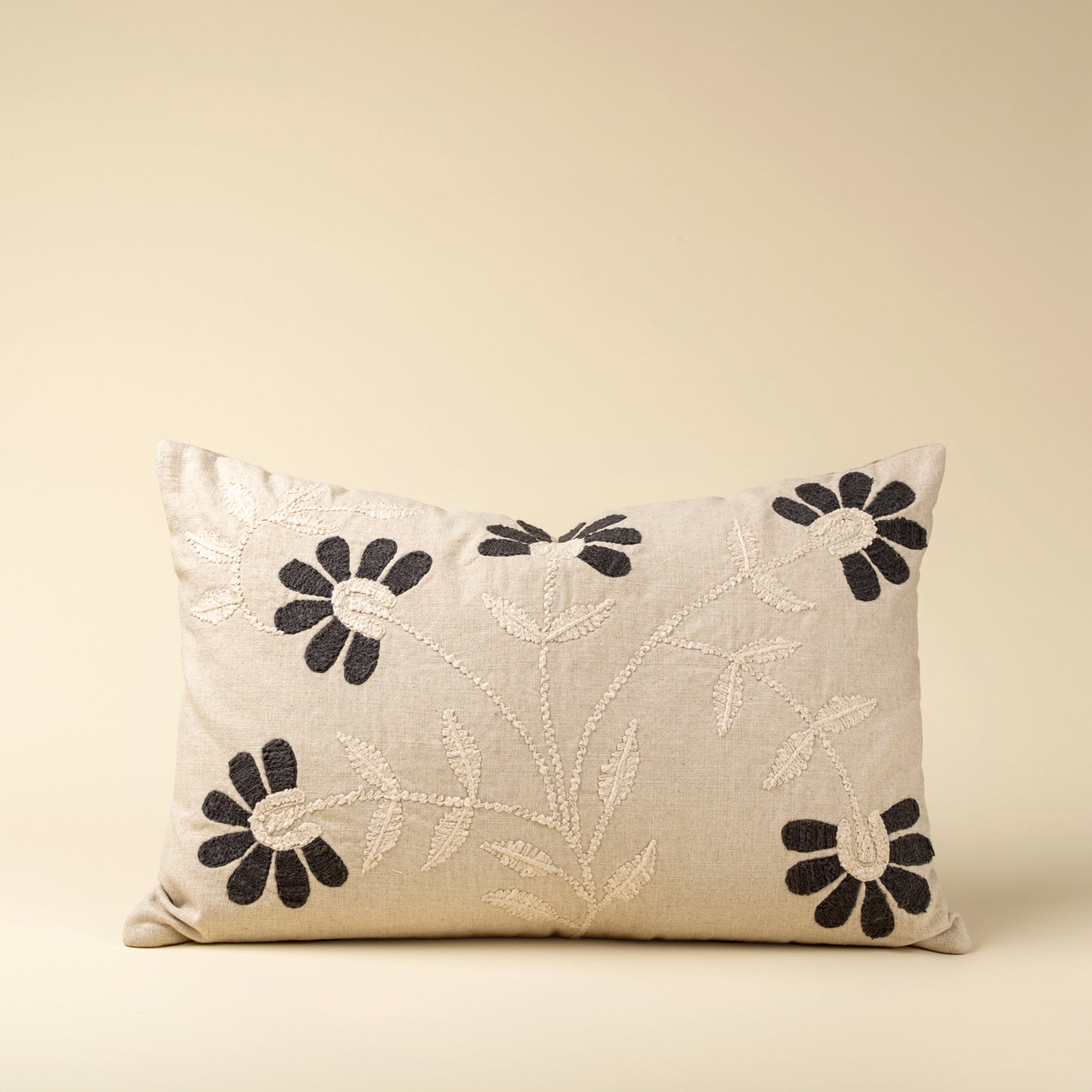 Petal Pillow Charcoal 16x24"