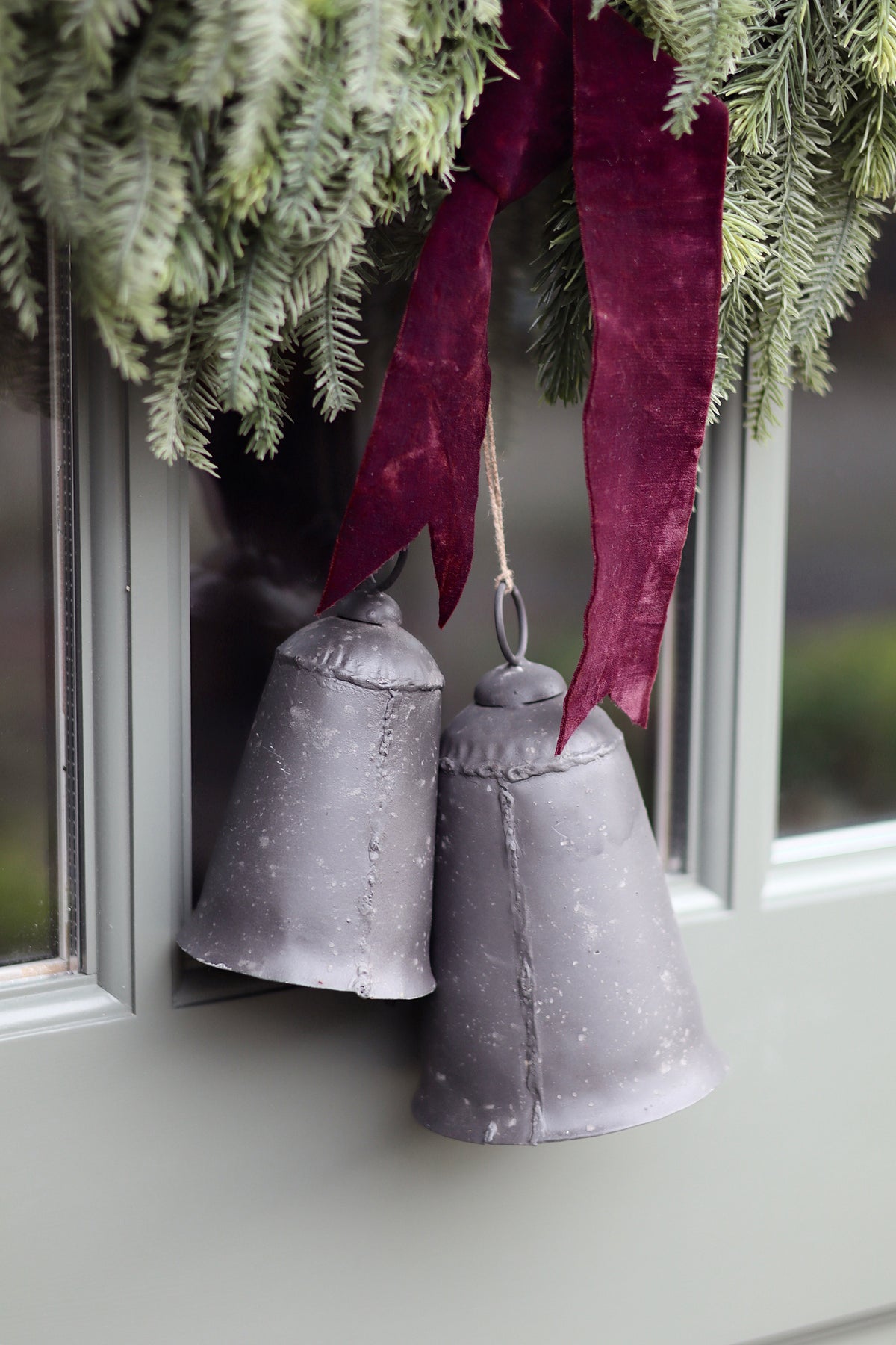 Foundry Iron Holiday Bell L