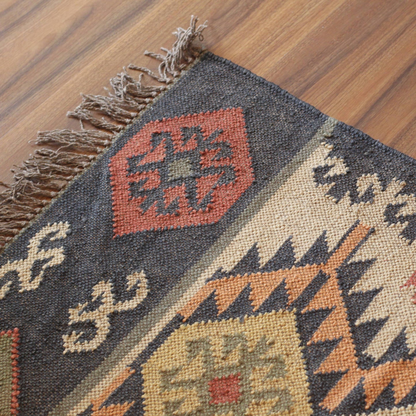 2.6 x 5' Khana Handmade Kilim Rug