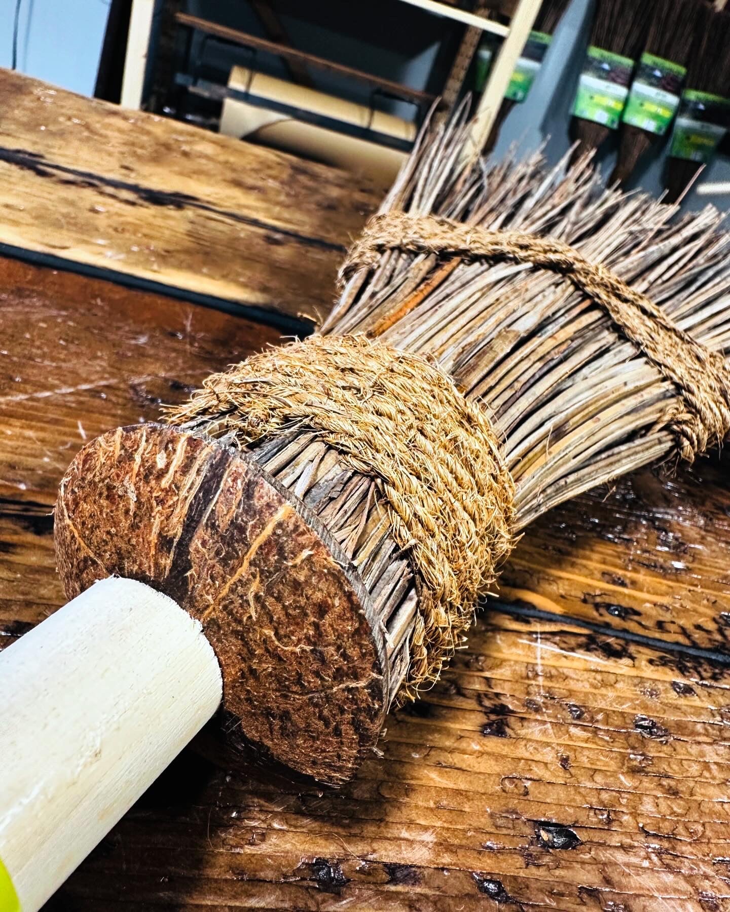 The Original Garden Broom