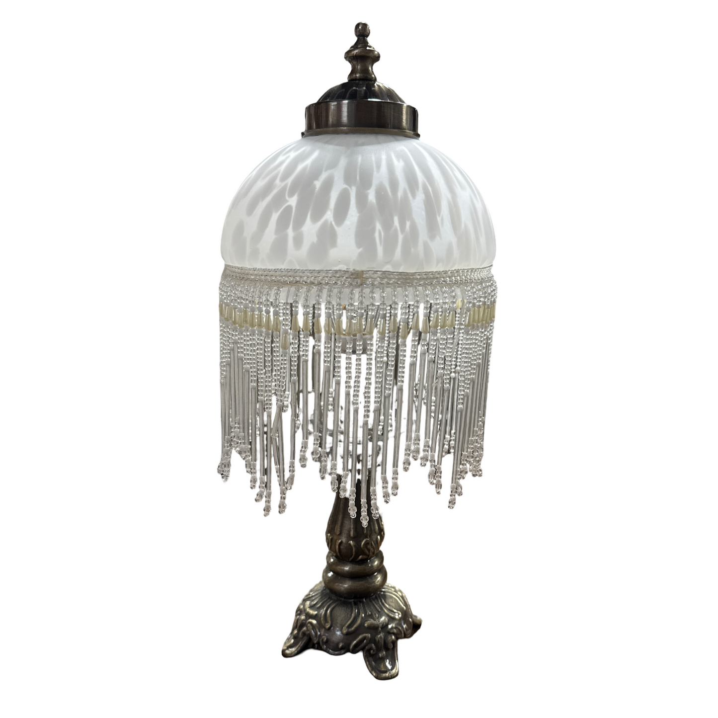 Vintage style beaded lamp