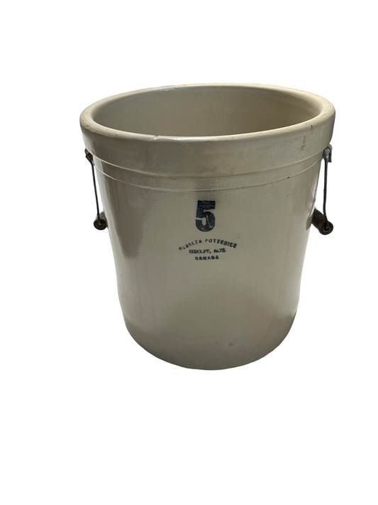 Medalta 5 Gallon Crock