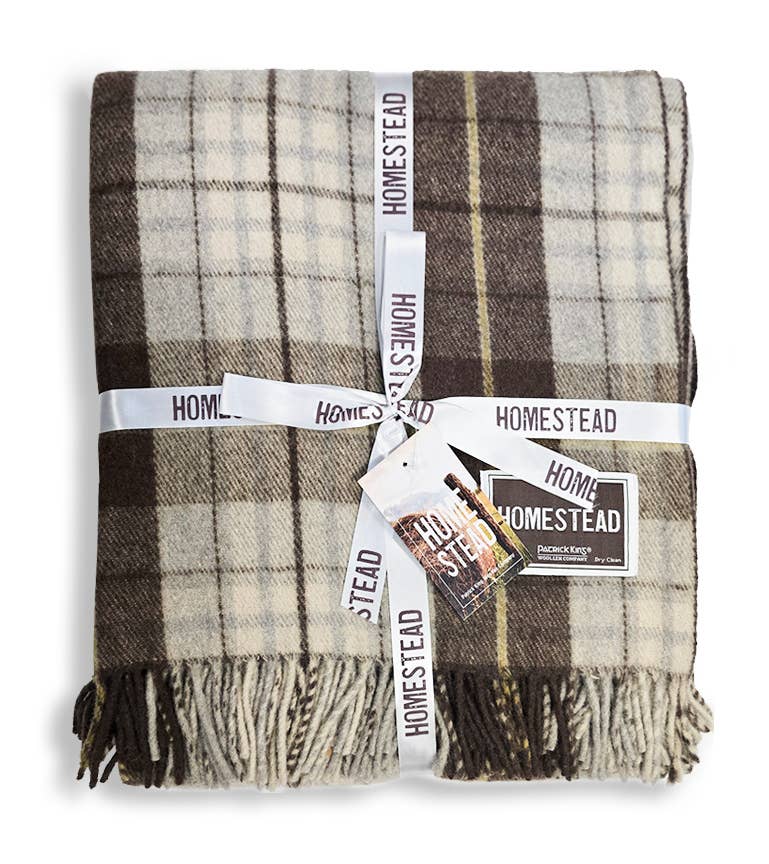 Homestead Deluxe Wool Blanket