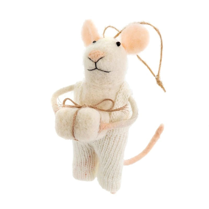 Gifting Graham Mouse