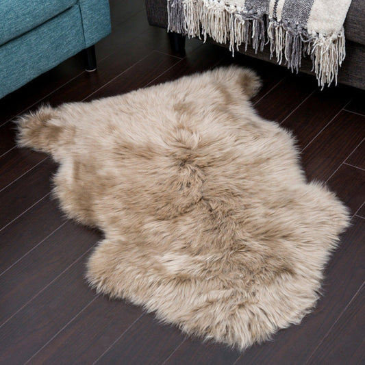 Taupe sheepskin 2x3'